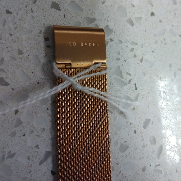 NWT Ted Baker Rose Gold Chain Strap Watch - Picture 4 of 14
